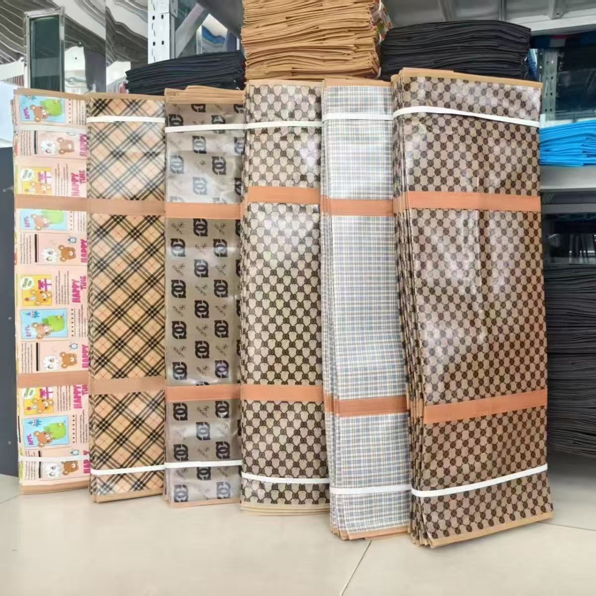 彩色花型半成品库存
